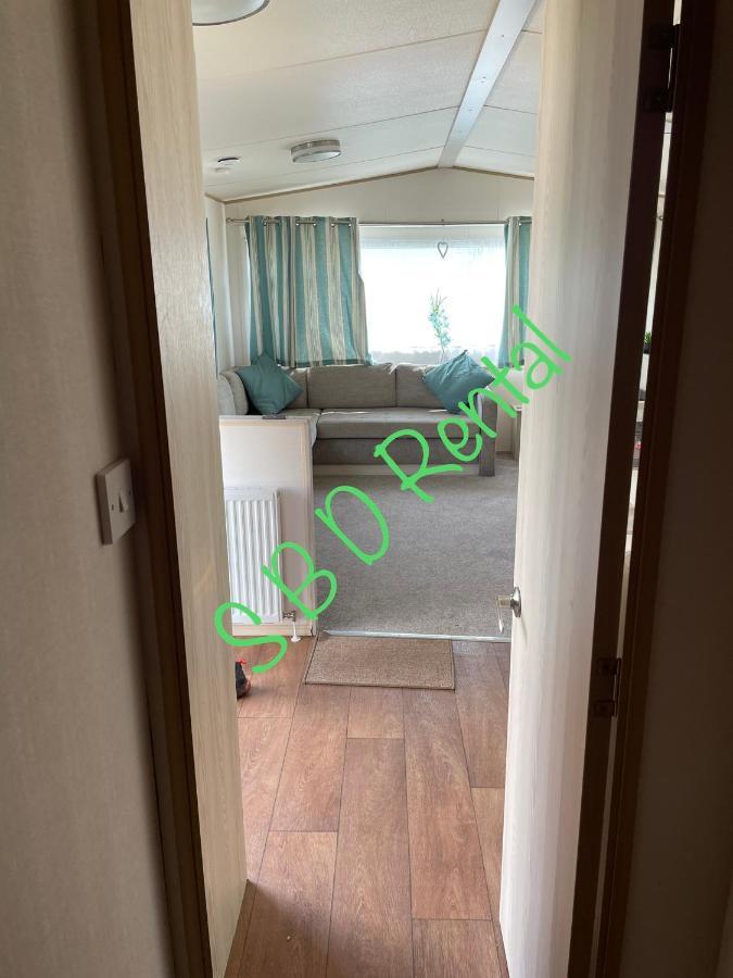 Summer Breeze Deluxe Caravan Rental Saint Osyth 外观 照片