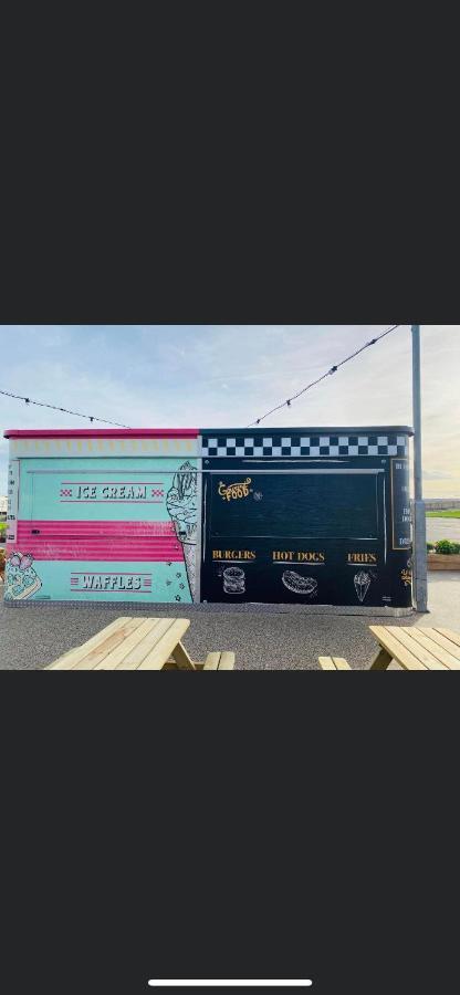 Summer Breeze Deluxe Caravan Rental Saint Osyth 外观 照片