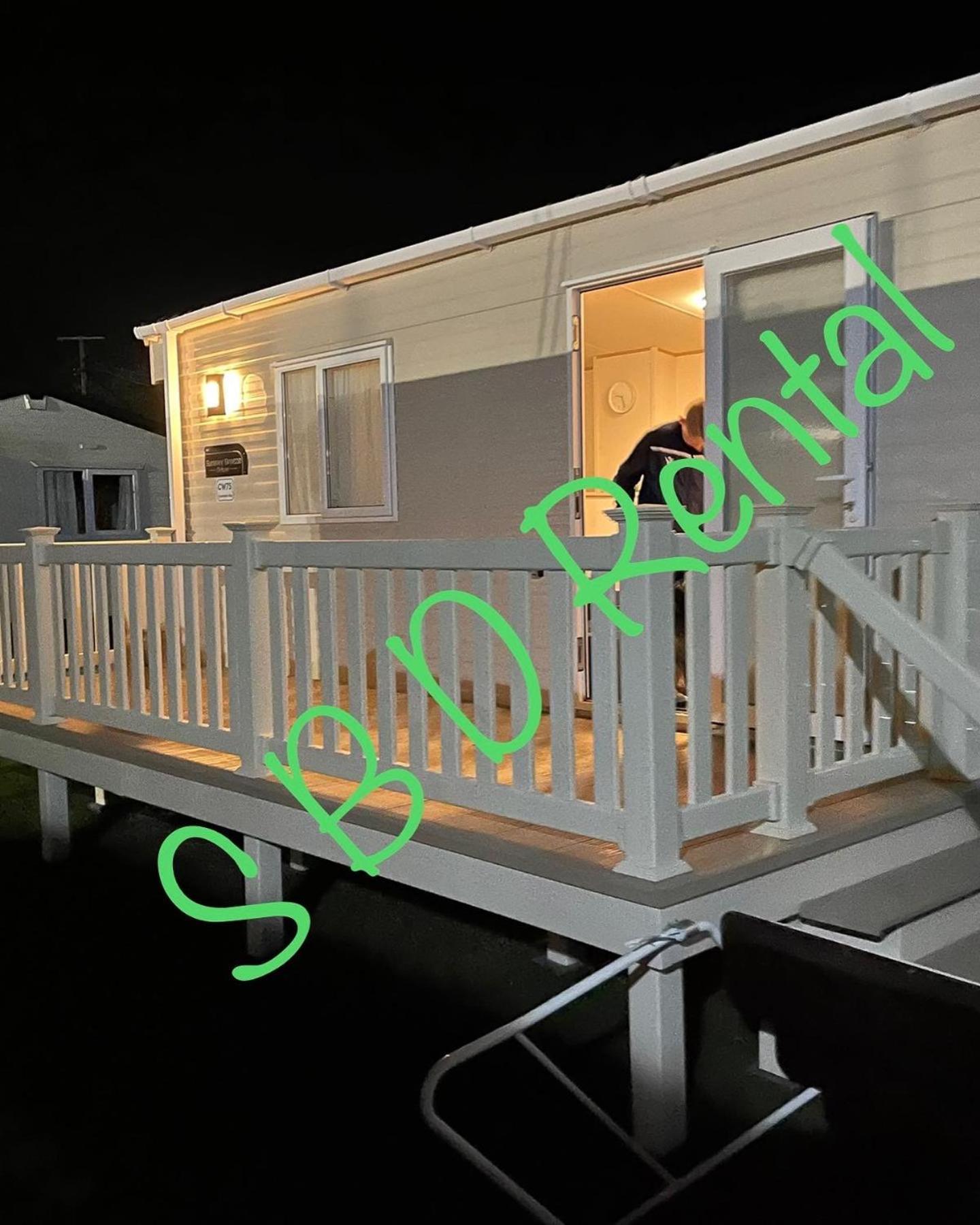 Summer Breeze Deluxe Caravan Rental Saint Osyth 外观 照片
